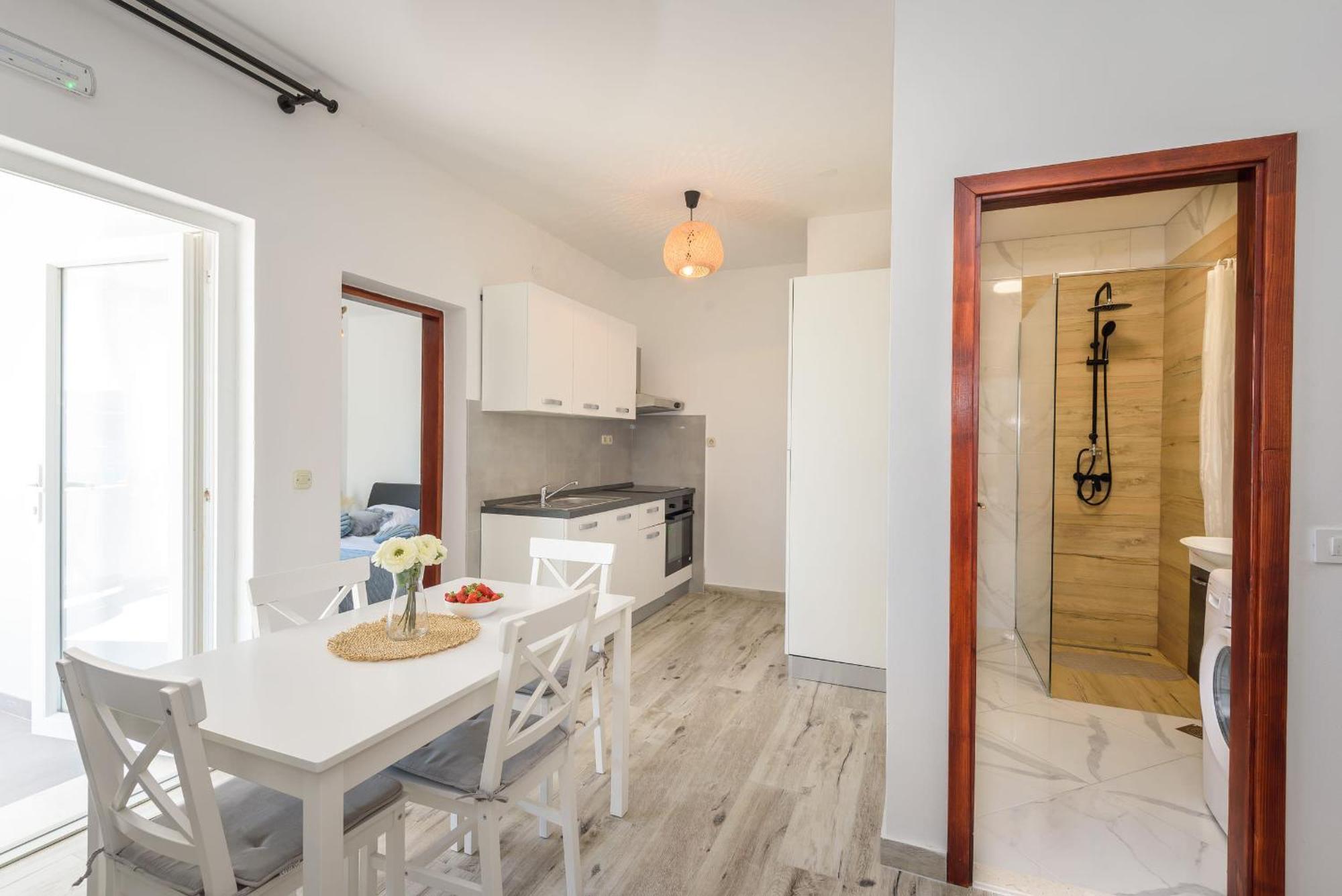 Apartments Morska Vila 科马尔纳 外观 照片